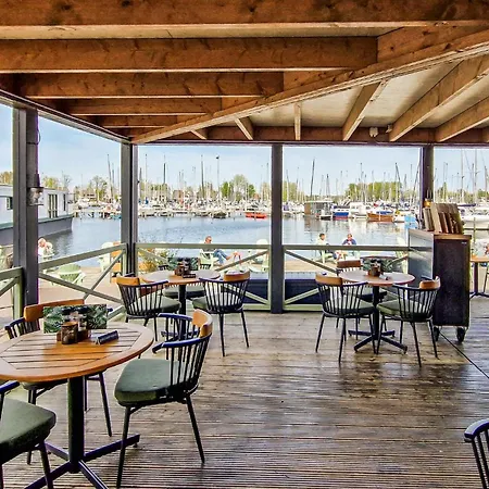 Bådhotel Brussel 4*